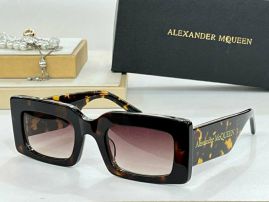 Picture of Alexander McQueen Sunglasses _SKUfw56834502fw